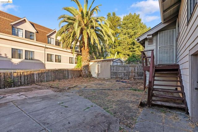 3275 Hyde, Oakland, CA 94601