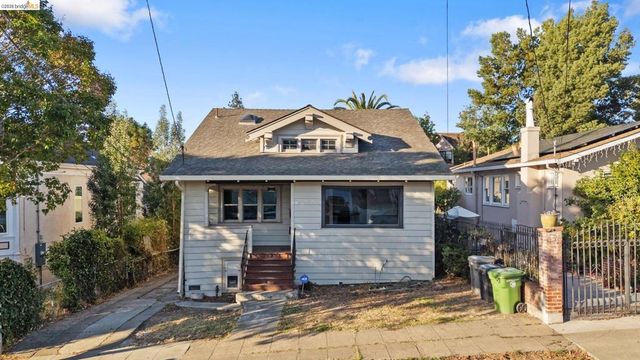 3275 Hyde, Oakland, CA 94601