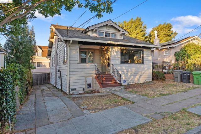3275 Hyde, Oakland, CA 94601
