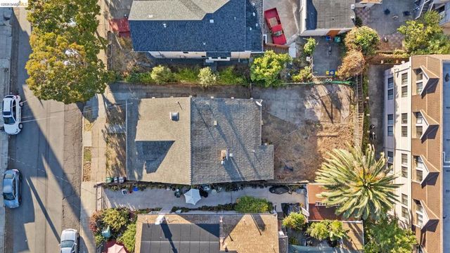 3275 Hyde, Oakland, CA 94601