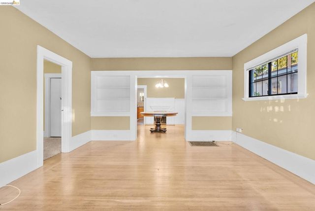 3275 Hyde, Oakland, CA 94601