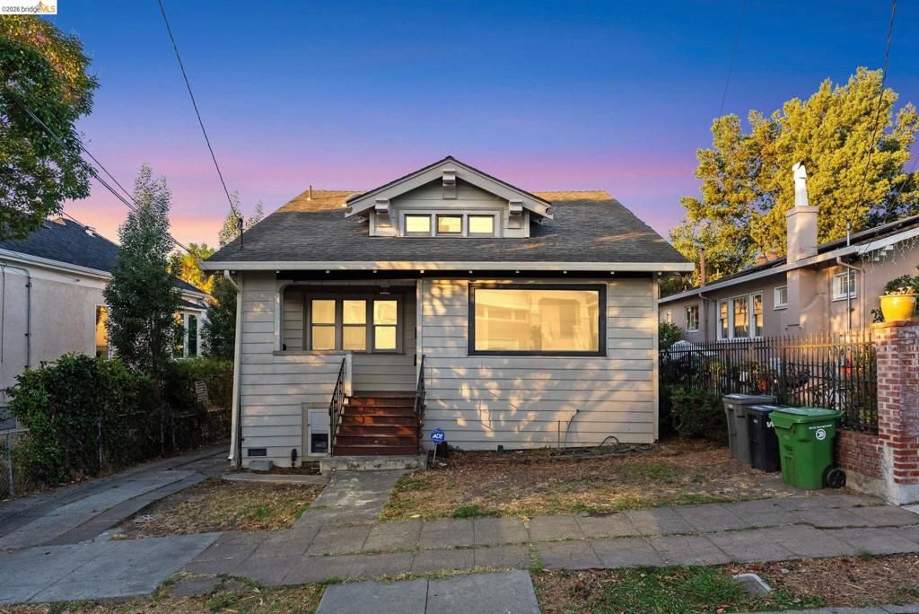3275 Hyde, Oakland, CA 94601