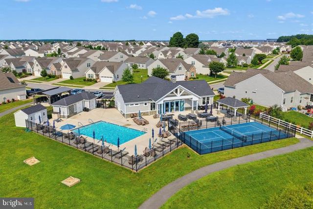646 SWANSEA DR, Middletown, DE 19709