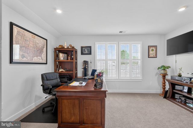 646 SWANSEA DR, Middletown, DE 19709