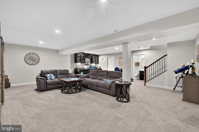 646 SWANSEA DR, Middletown, DE 19709