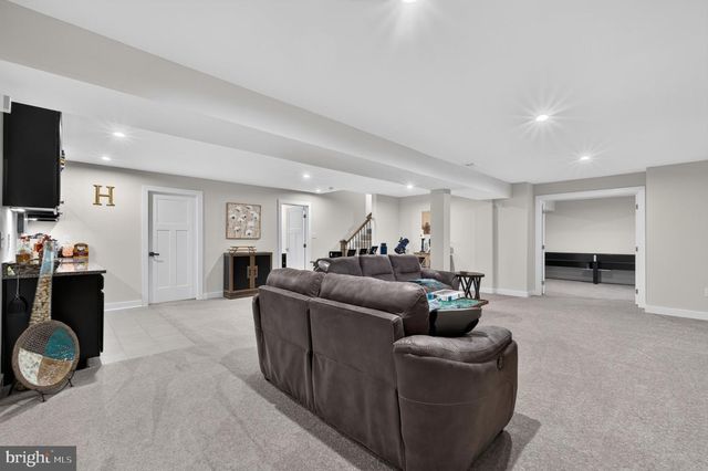 646 SWANSEA DR, Middletown, DE 19709