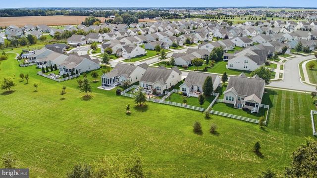 646 SWANSEA DR, Middletown, DE 19709