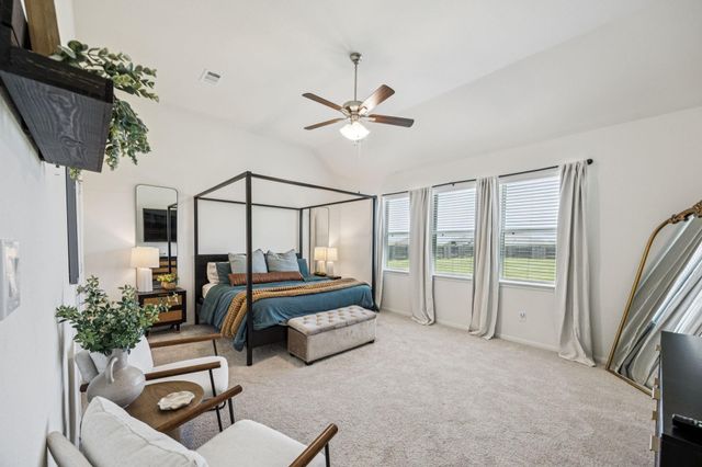 200 Valley Ranch Trail, Dayton, TX 77535
