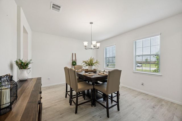 200 Valley Ranch Trail, Dayton, TX 77535