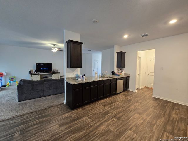 761 Greenway, New Braunfels, TX 78132