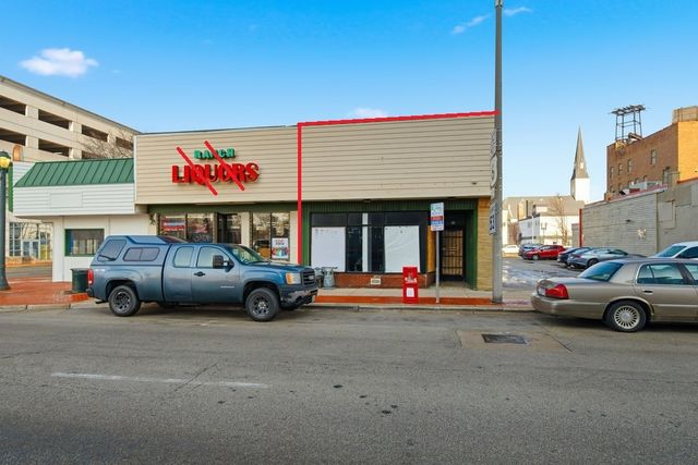 81 W Jefferson Street, Joliet, IL 60432