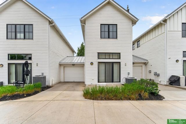 620 Pierce Street, Omaha, NE 68108