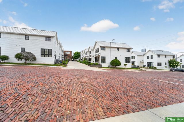 620 Pierce Street, Omaha, NE 68108