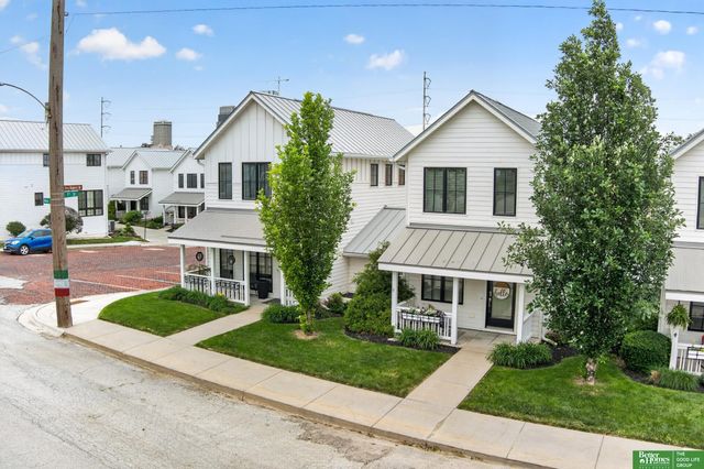 620 Pierce Street, Omaha, NE 68108