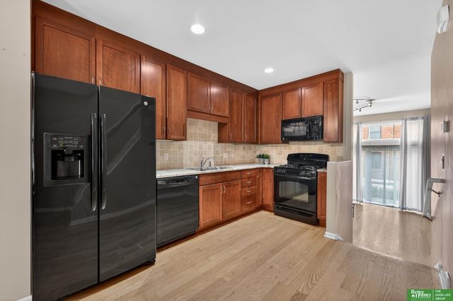 620 Pierce Street, Omaha, NE 68108