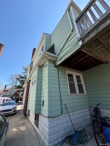 300 2nd Street, Wyandotte, MI 48192