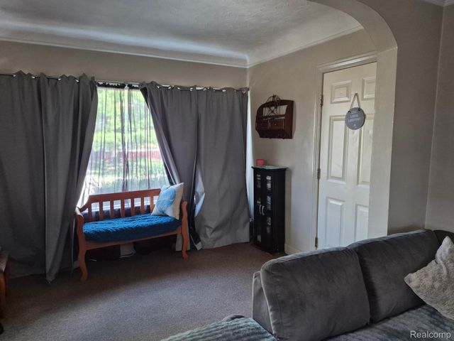 300 2nd Street, Wyandotte, MI 48192