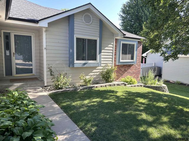 3322 Canyon Road, Lincoln, NE 68516