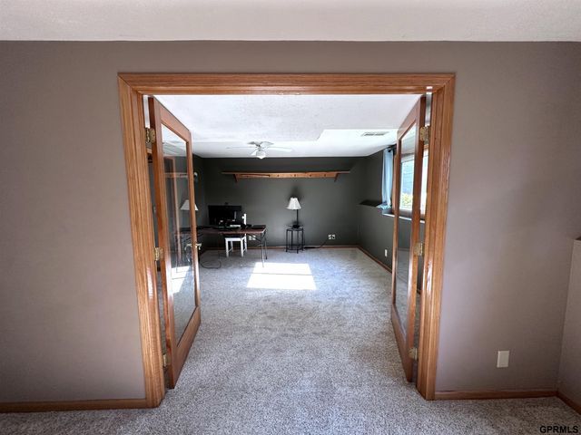 3322 Canyon Road, Lincoln, NE 68516