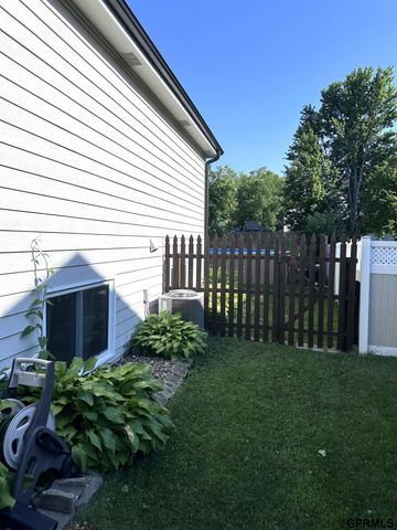 3322 Canyon Road, Lincoln, NE 68516