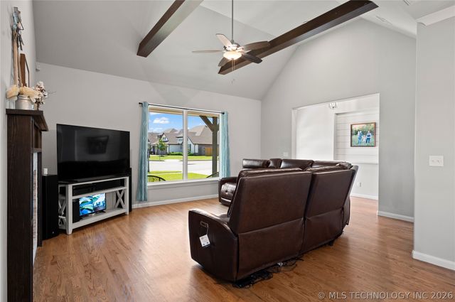10202 S 226th East Avenue, Broken Arrow, OK 74014
