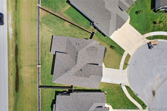 10202 S 226th East Avenue, Broken Arrow, OK 74014