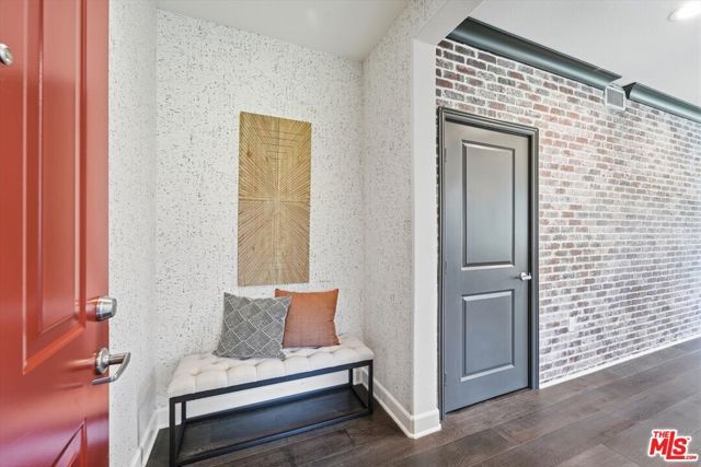 12534 W Fielding Circle 3, Los Angeles, CA 90094