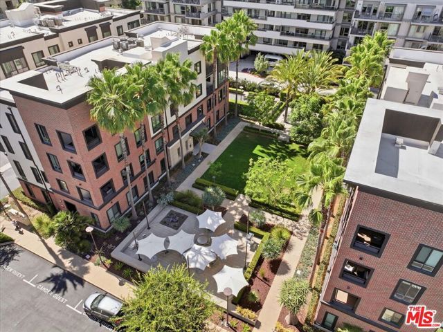 12534 W Fielding Circle 3, Los Angeles, CA 90094