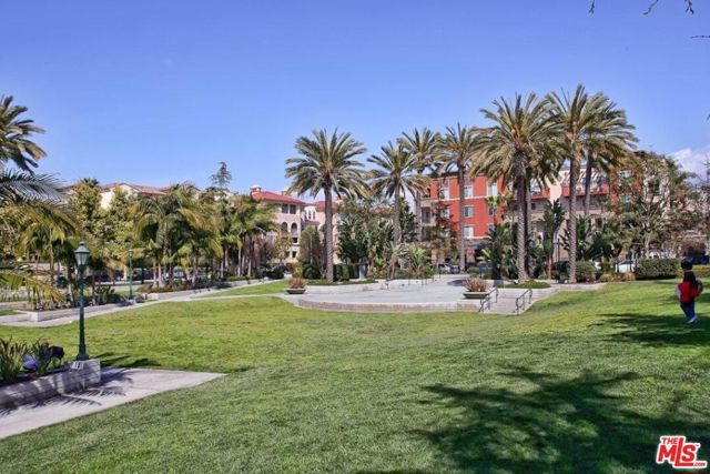 12534 W Fielding Circle 3, Los Angeles, CA 90094