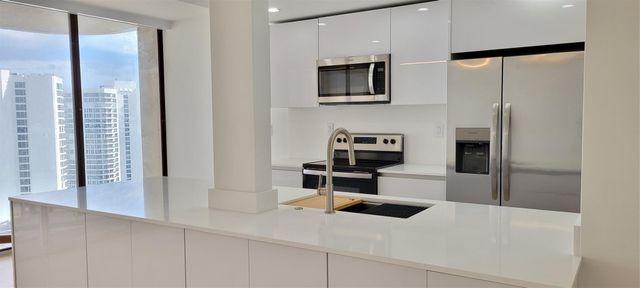 19355 Turnberry Way 23f, Aventura, FL 33180