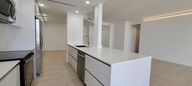 19355 Turnberry Way 23f, Aventura, FL 33180