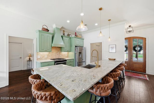 103 Catherine Boulevard, Clinton, MS 39056