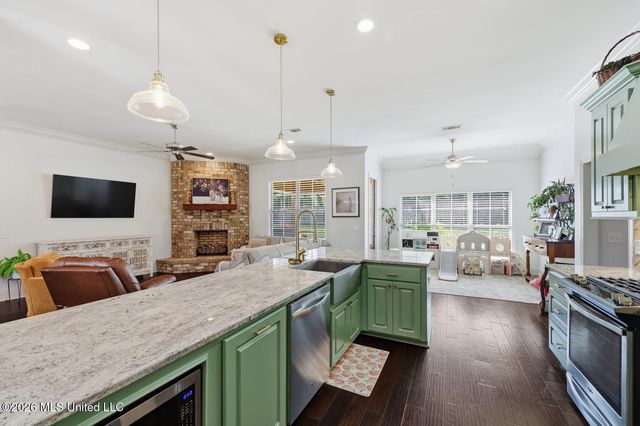 103 Catherine Boulevard, Clinton, MS 39056