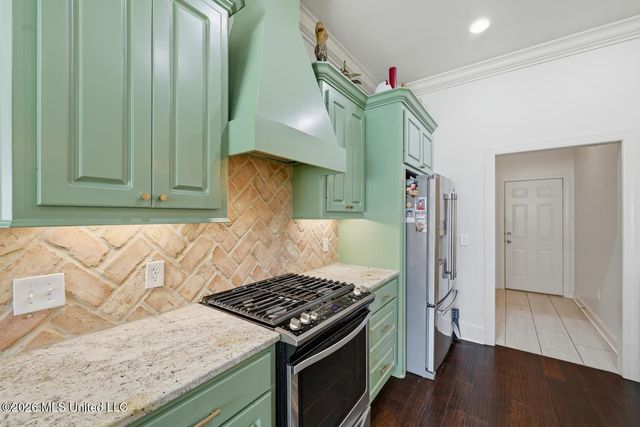 103 Catherine Boulevard, Clinton, MS 39056