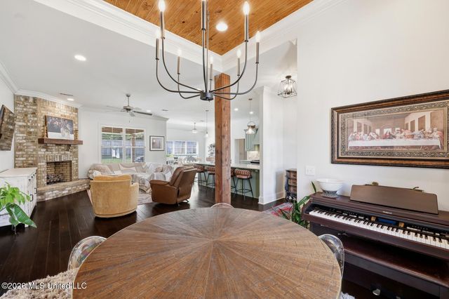 103 Catherine Boulevard, Clinton, MS 39056