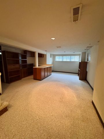 2067 Glenwood Terrace, Huntington, WV 25701