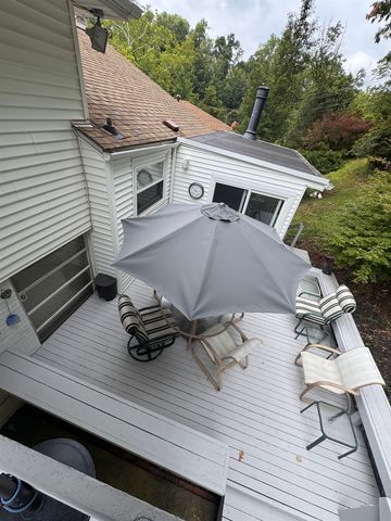 2067 Glenwood Terrace, Huntington, WV 25701