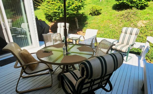 2067 Glenwood Terrace, Huntington, WV 25701