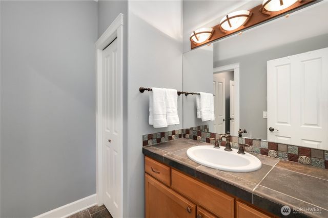 7007 Muirkirk Lane SW, Port Orchard, WA 98367