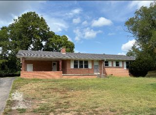 319 Hull Ave, Carthage, TN 37030