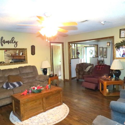 8450 Victoria Drive, Pine Bluff, AR 71603
