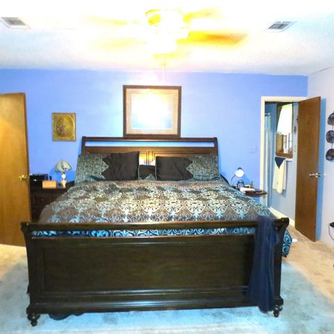 8450 Victoria Drive, Pine Bluff, AR 71603