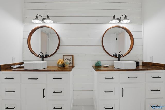 602 Country Club Road, Albertville, AL 35951