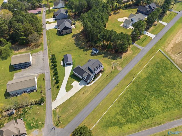 602 Country Club Road, Albertville, AL 35951