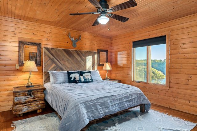 245 Nadia Ln, Smithville, TN 37166