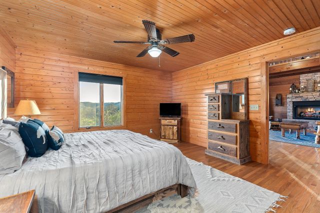 245 Nadia Ln, Smithville, TN 37166