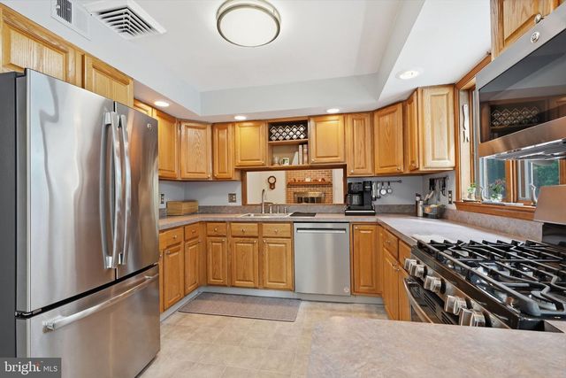 331 DOGWOOD LN, Elkins Park, PA 19027