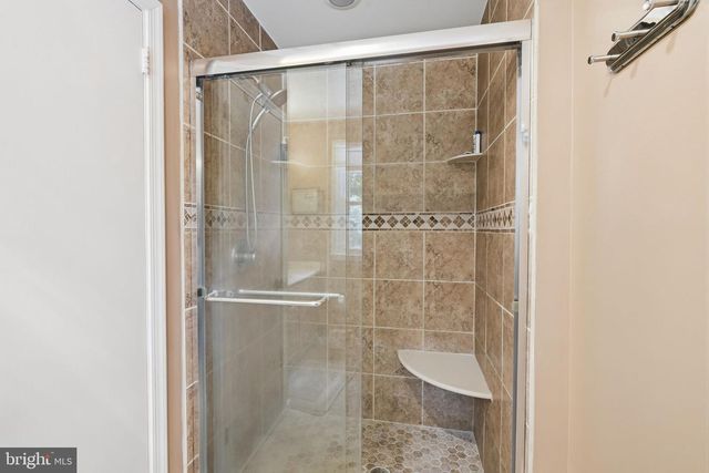 331 DOGWOOD LN, Elkins Park, PA 19027