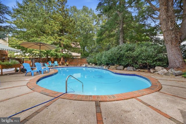 331 DOGWOOD LN, Elkins Park, PA 19027