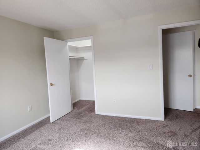 1514 Ravens Crest Drive, Plainsboro, NJ 08536
